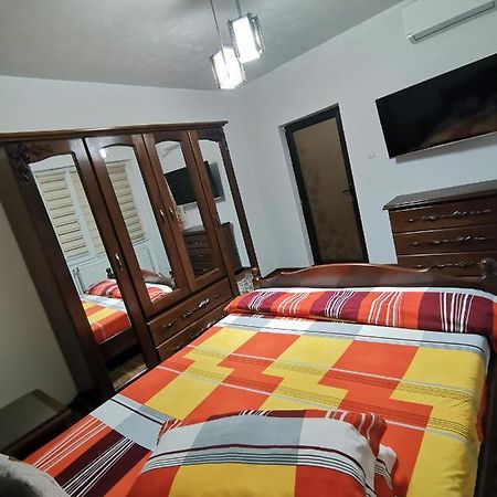 Apartament Central באיילה הרקולנדה מראה חיצוני תמונה